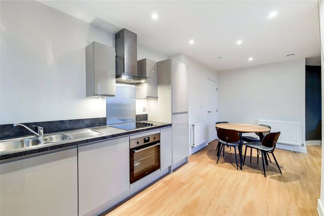 Flat 35, Waldegrave Point,, 1 Green Street, London photo 4