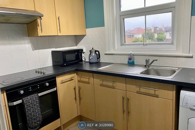 Flat, Linden Road, Bognor Regis photo 3
