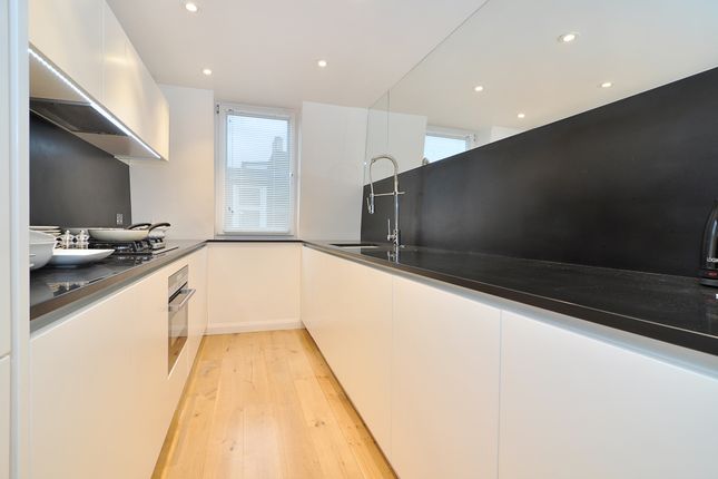 234 , Bickenhall Street, London photo 3