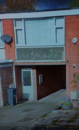 Flat to rent in Elmdale Street, Belgrave, Leicester
