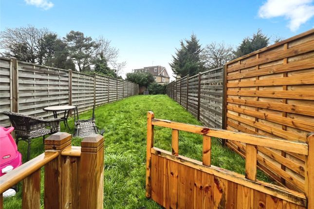 17A,, Windmill Street, Bushey photo 3