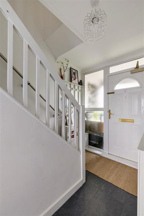 Aldriche Way, E4