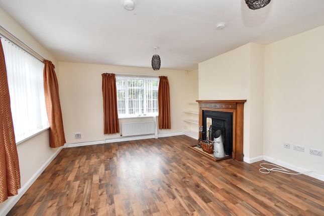 The Rectory, Normanby Road, Lincoln photo 3