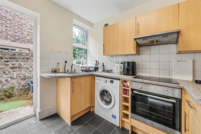 21 Stanmer Park Road, Brighton photo 4