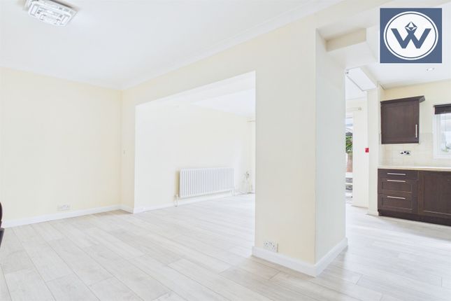 181, Bourne Avenue, Hayes photo 2