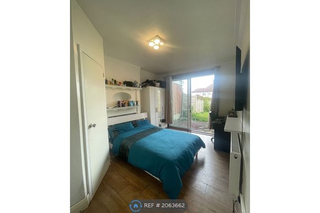 Room to rent in Preston Road, Harrow