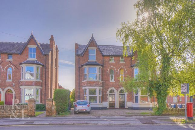 Flat for sale in Musters Road, West Bridgford, Nottingham