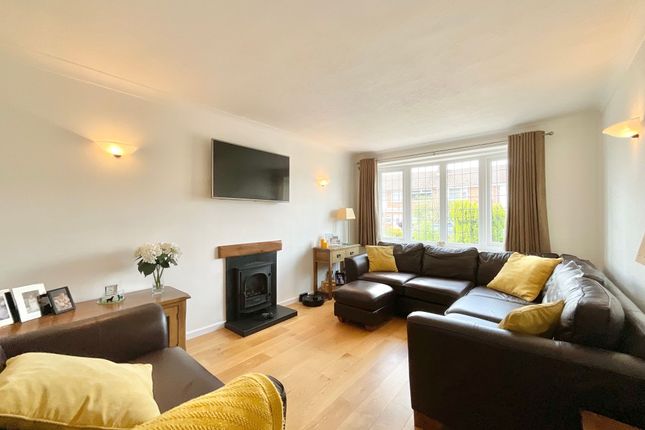 35 Merebank Road, Crewe photo 2