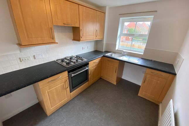 Thumbnail Flat to rent in Viscount Square, Bridgwater