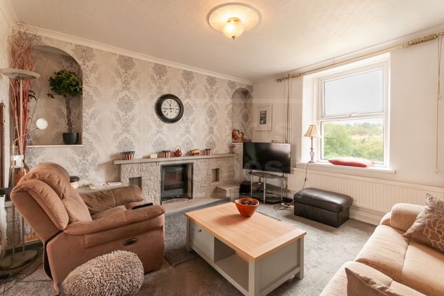 105 Gwilym Road, Swansea photo 2