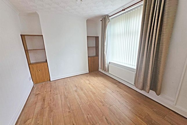 9, Ann Street, Pontypridd photo 2