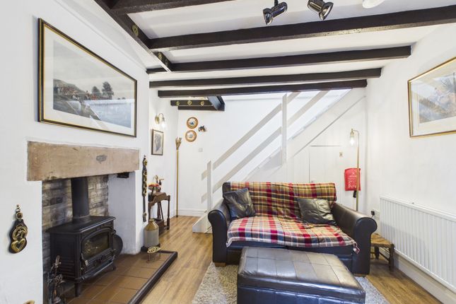 2a Gorsey Bank, Matlock photo 2