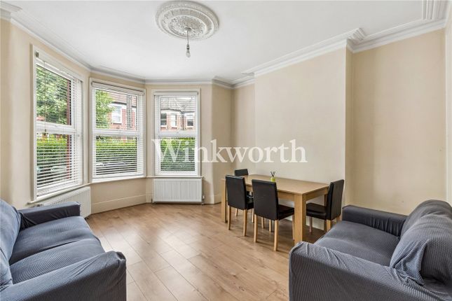110, Carlingford Road, London photo 4
