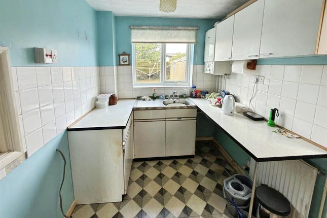 14, Brendon Close, Lowestoft photo 4