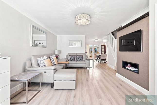 3, Silver Birch Mews, Essex photo 2