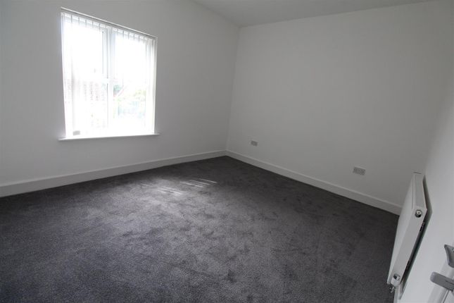 18, Skipton Street, Bolton photo 5
