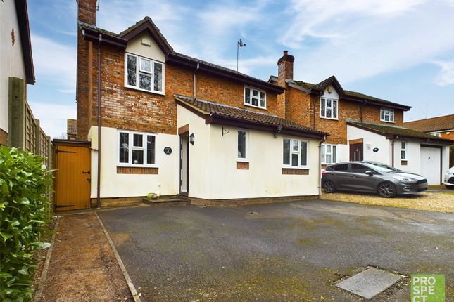 Thumbnail Detached house for sale in Horatio Avenue, Warfield, Bracknell, Berkshire
