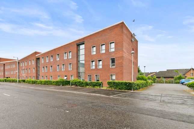 Thumbnail Flat for sale in Flat 1/1, 54 Summertown Road, Glasgow