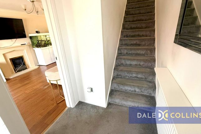 7, Glendue Grove, Stoke on Trent photo 4