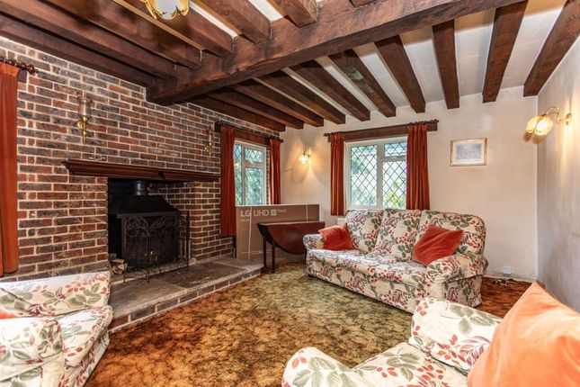 Spring House, Cackle Street, Nutley photo 4
