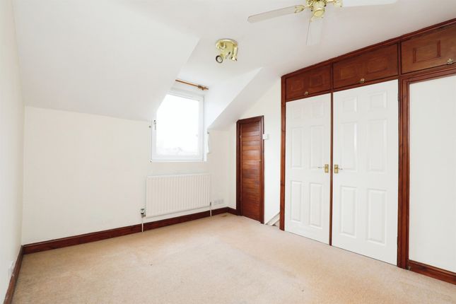 Terraced house for sale in Bye Path Road, Retford