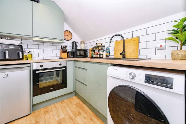 22, Regency Court, Alexandra Road, Hemel Hempstead photo 4