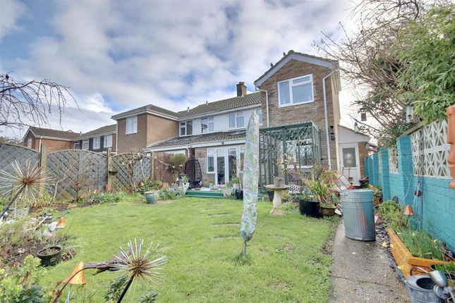 Thumbnail Semi-detached house for sale in Guillemot Gardens, Gosport