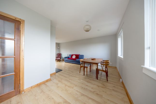 71 Redford Loan, Colinton, Edinburgh photo 4