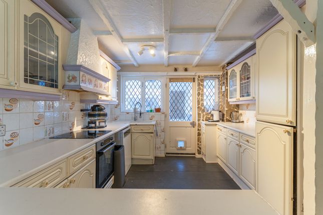 11 Sterndale Bennett Road, Newport photo 5