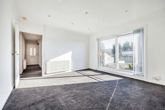 Flat for sale in Bellsmyre Avenue, Dumbarton