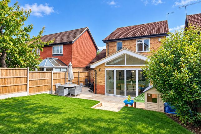 26, Thetford Gardens, Luton photo 3
