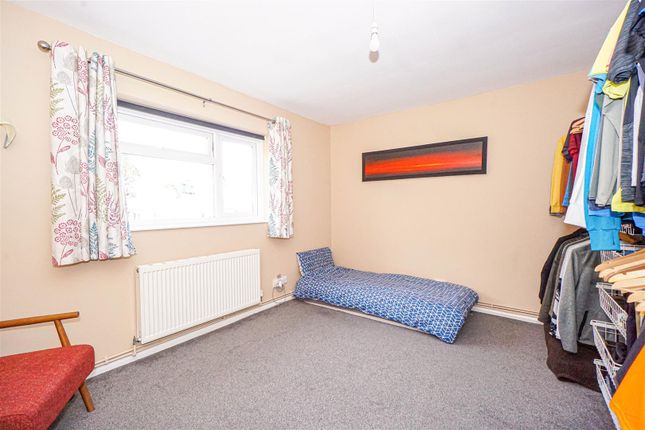 12 Mardan Court, Upper Maze Hill, St. Leonards-On-Sea photo 4