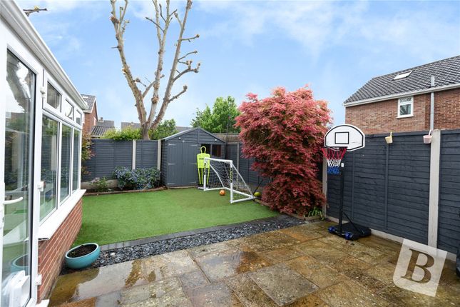 Semi-detached house for sale in Berkeley Drive, Hornchurch
