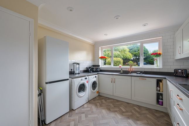 46, Saltersford Road, Grantham photo 3