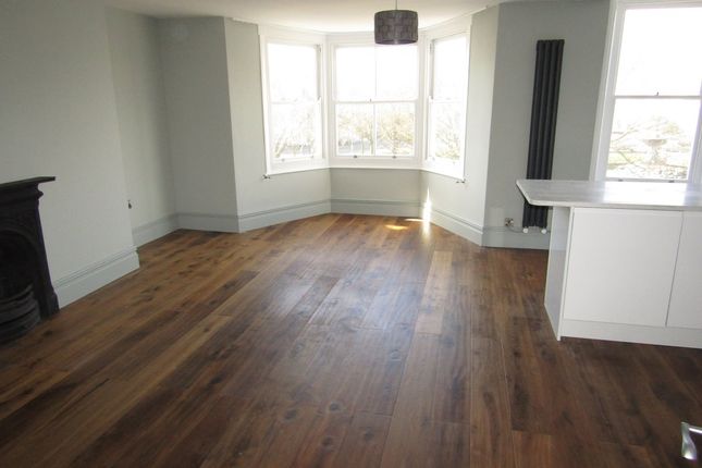 Flat 8,, 24 Old Steine, Brighton photo 2
