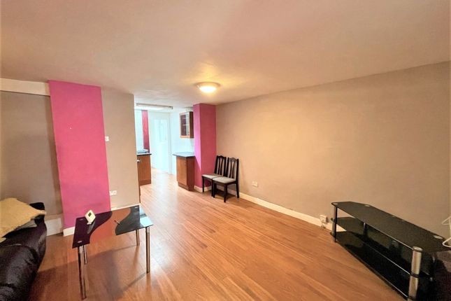 Flat 1, 125, London Road, Preston photo 2