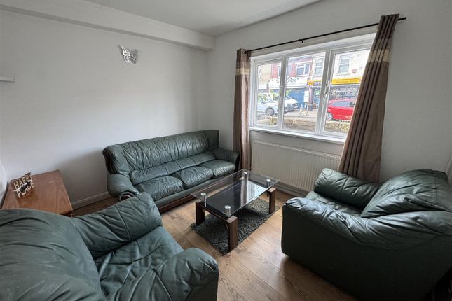 89, Manchester Road, Swindon photo 2