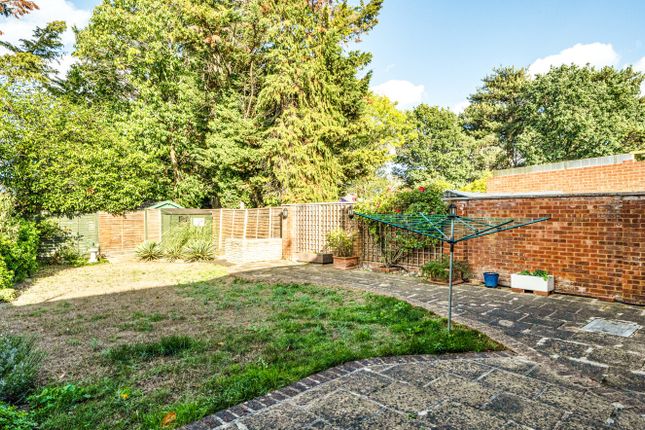 134, Antrim Road, Reading photo 4