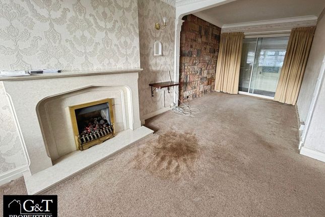 16 Pembroke Gardens, Stourbridge photo 2