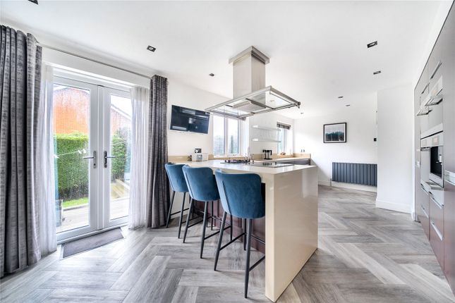 24, Woodhall Park Crescent East, Pudsey photo 4