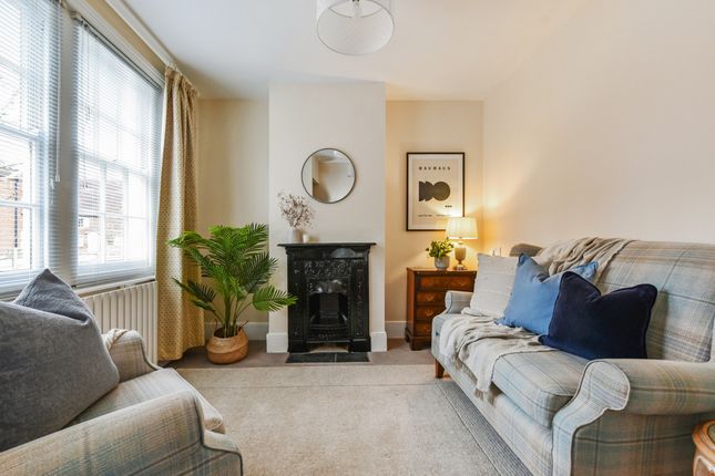 4, Friary Lane, Chichester photo 2