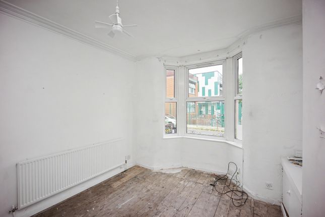 20 Montague Road, Liverpool photo 2