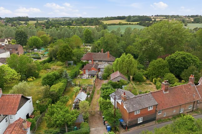 Wellwood, The Croft, Bures photo 4