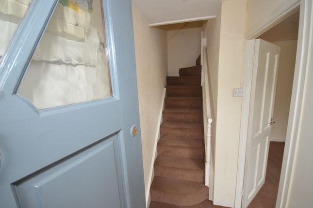 4, Pantydderwen, Llandre photo 2