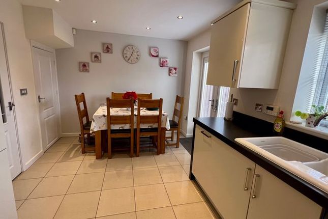Semi-detached house for sale in Alexander Road, Minster Fields, Lincoln