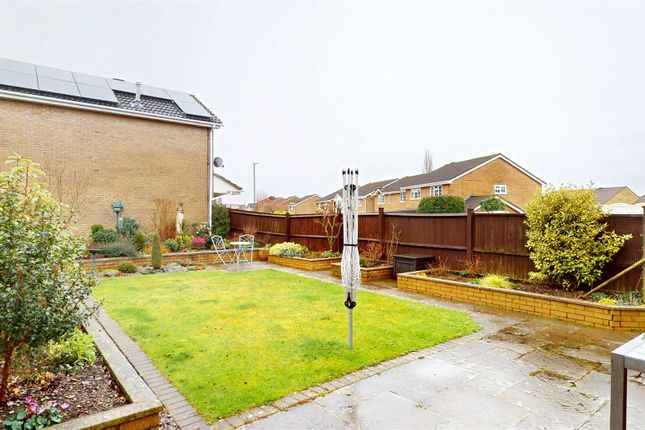 42, Long Barnaby, Radstock photo 3