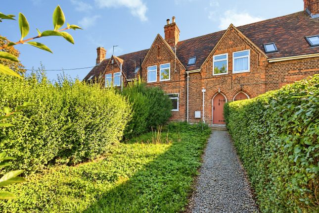 2-bed house on 3, Wisbech, £900/mo