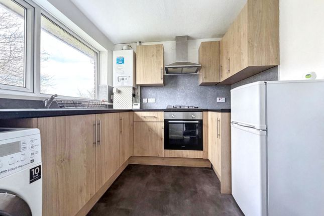 12, Cannock, Newcastle upon Tyne photo 3