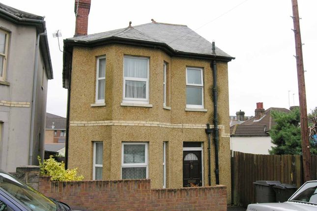 Thumbnail Property to rent in Cranmer Road, Winton, Bournemouth