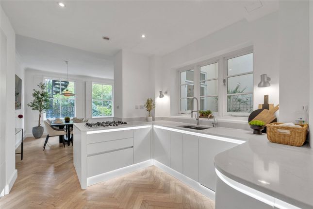 Basement Flat, 4, Warrington Crescent, Maida Vale photo 3